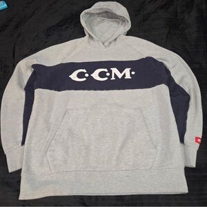 CCM hooded Sweatshirt Men’s Size Large Gray Hoodie